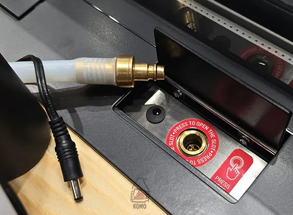 Automatyczne tankowanie paliwa w biokominku INFIRE ETRONIC BASIC